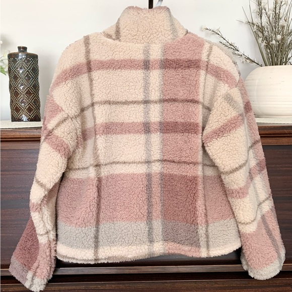 Thread & Supply Plaid Quarter Zip Teddy Pullover, Size XS - Picture 6 of 11